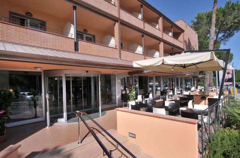 ביבונה Hotel Riva Dei Cavalleggeri מראה חיצוני תמונה